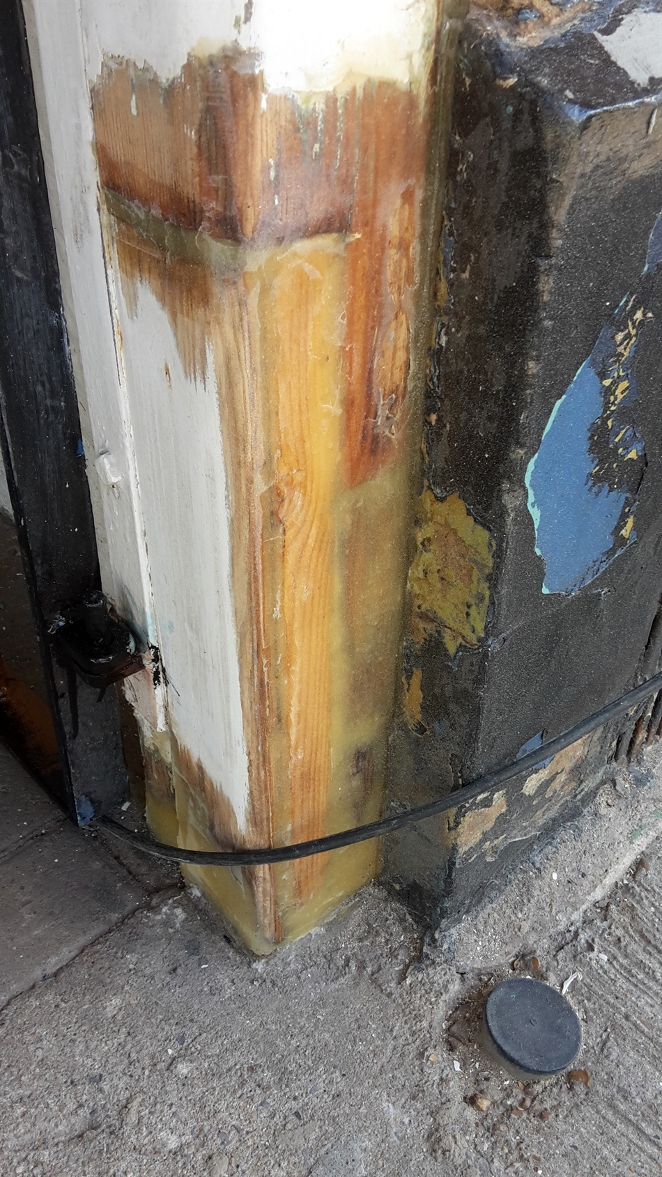 Post repaired.