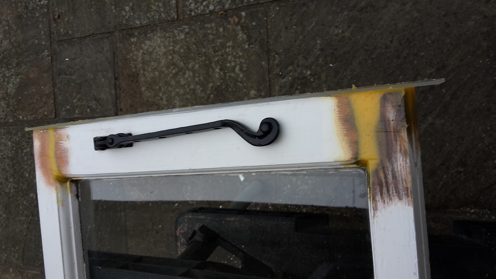 The inside repair to joints. Perspex on to shape bottom.