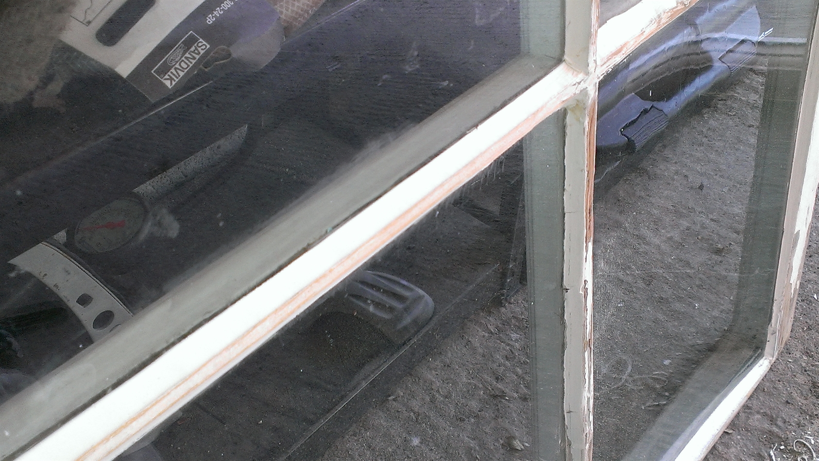 New glazing bar puttied and ready for painting using Dry Seal MP